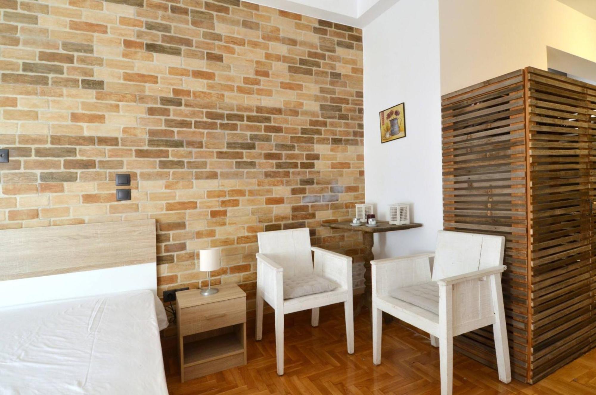 A Modern Rustic Cosy Apartment At The Foot Of Mount Lycabettus Афіни Екстер'єр фото